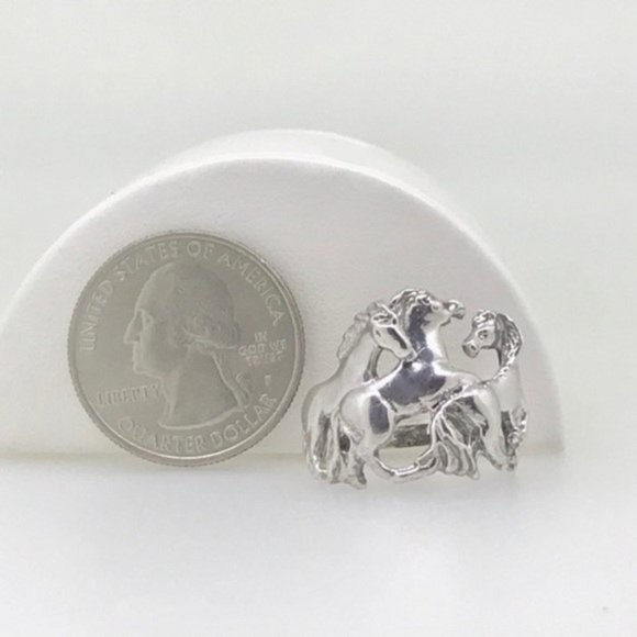 NWT Sterling silver .925 Wild Horses art ring - Picture 5 of 6